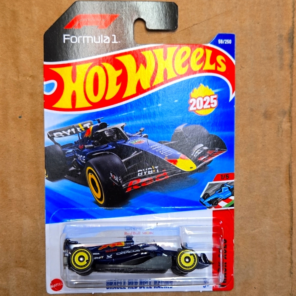 Hot Wheels Oracle Red Bull Racing